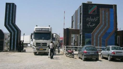 تردد کامیون ها در مرزهای ایران با ترکمنستان محدود شد.